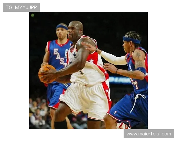 围绕篮球明星成长历程探秘赛场内外励志故事全解析魅力风采尽呈现