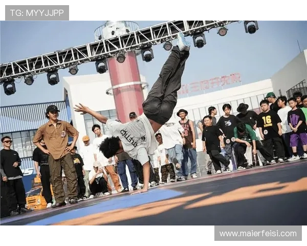 全国街舞大赛特别报道：广州飞盘队如何在舞台上绽放青春与梦想