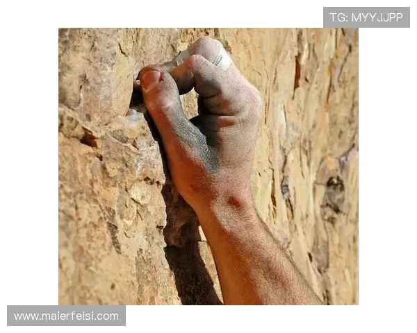 攀岩深度探秘：揭秘北京攀岩队如何掌控技术与心理的双重挑战