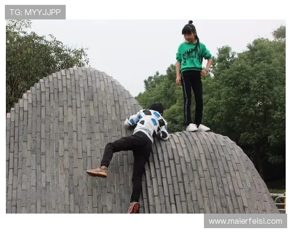 杭州攀岩队灵活性引发热议运动员表现与训练方式的深度探讨