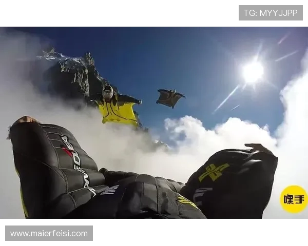 王丽亲历极限运动的挑战与乐趣分享，带你领略不一样的冒险世界